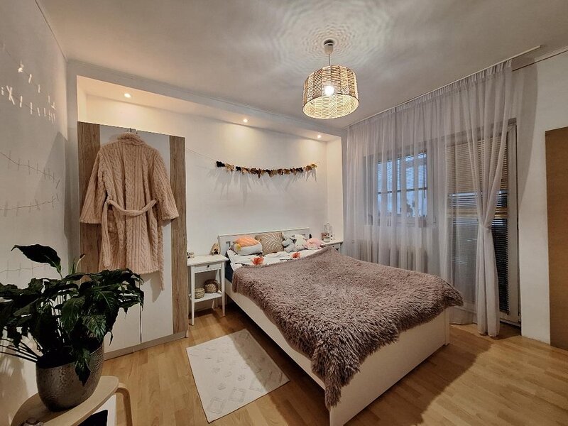 Pantelimon, Spital, Liceul Lucian Blaga, stradal